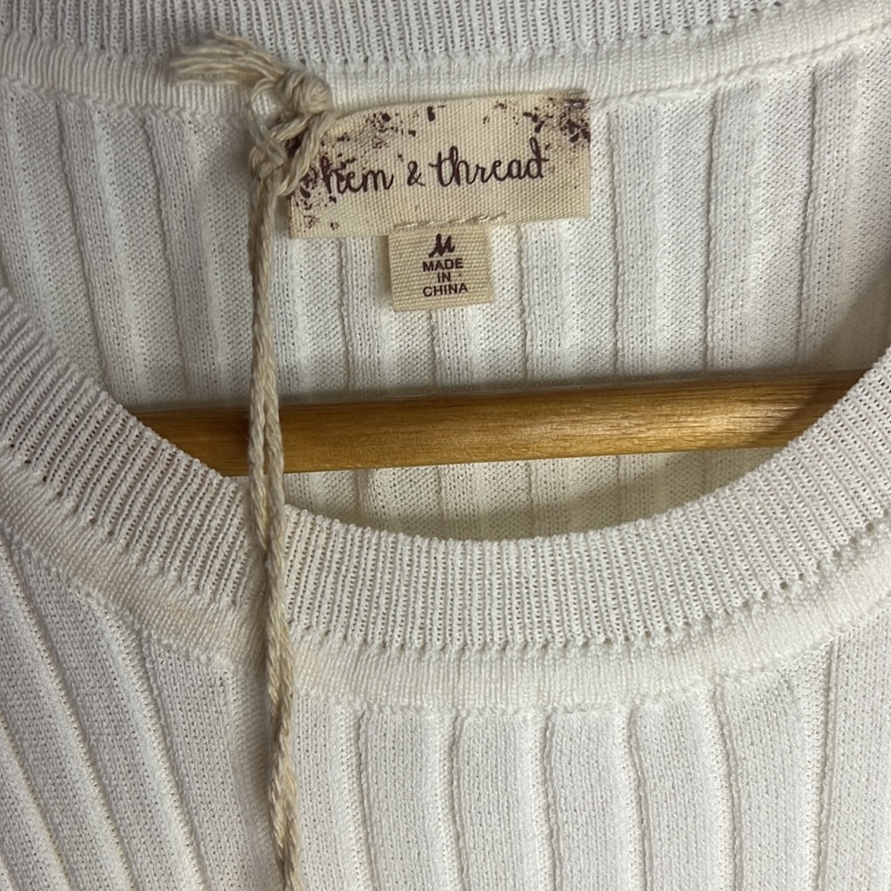 Hem & Thread Cream Tank With Ruffle Edge - Picture 2 of 3